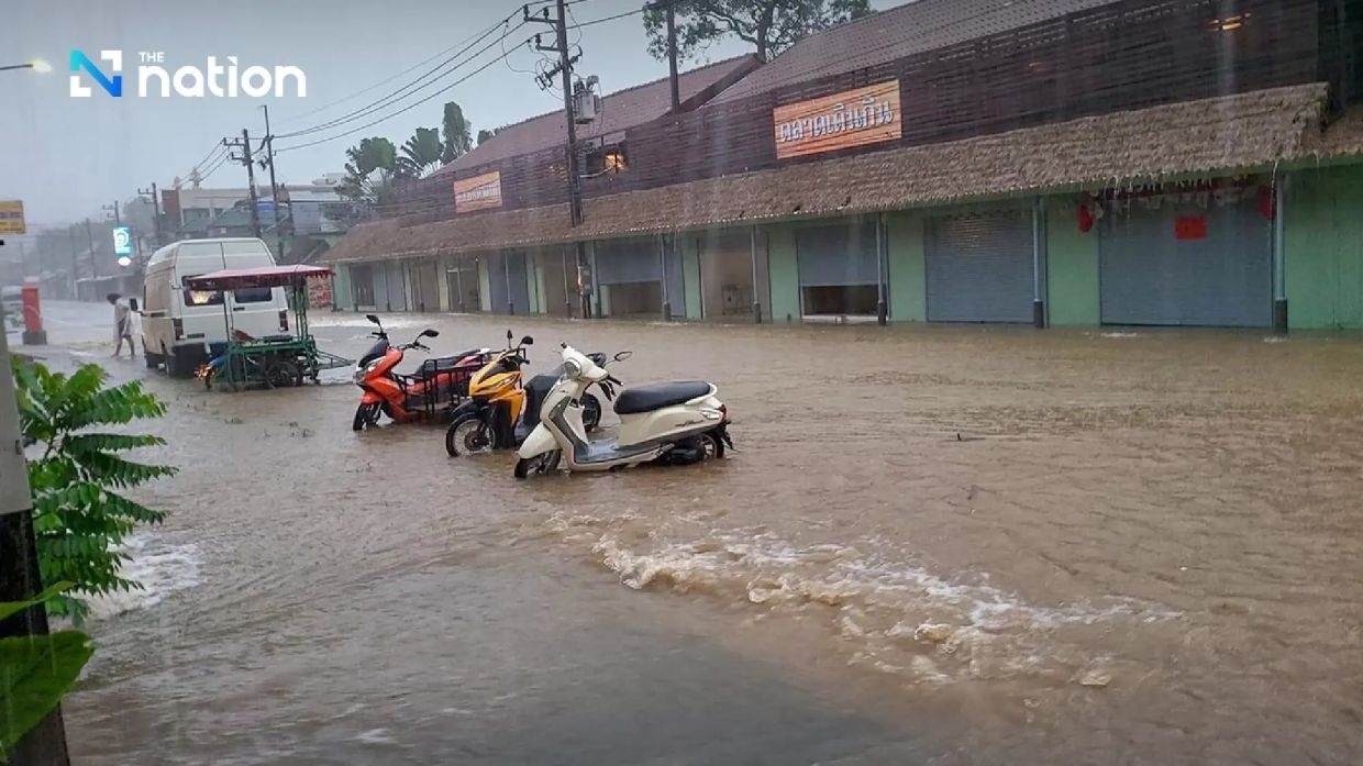 24 Thai provinces on high alert for flooding, landslides, and flash floods from Friday (Aug 15) till Sunday (Aug 17)