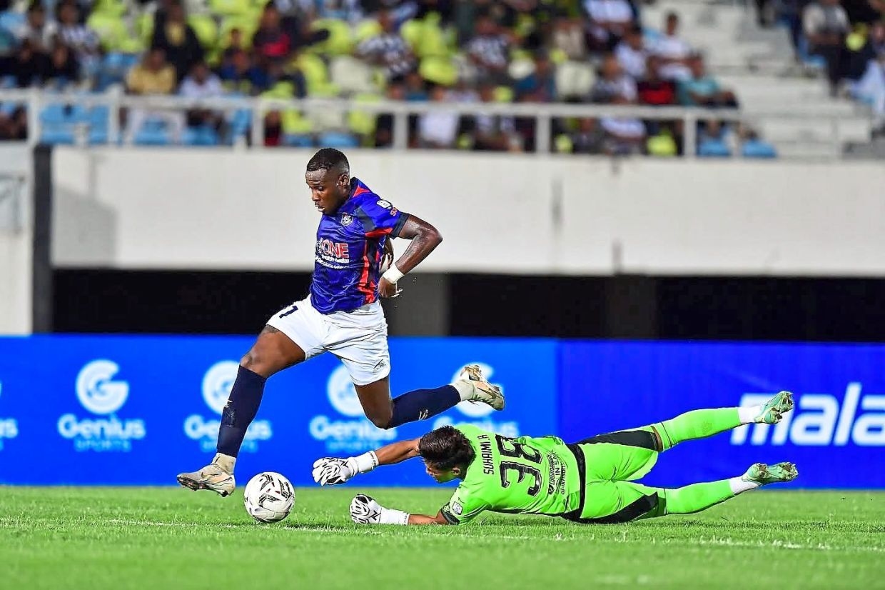 Doumbia's double draws cheers but it can't soothe Cops' sore point