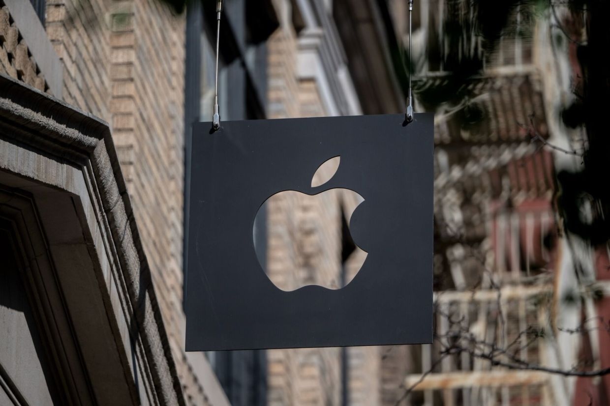 Apple rejects Musk claim of App Store bias