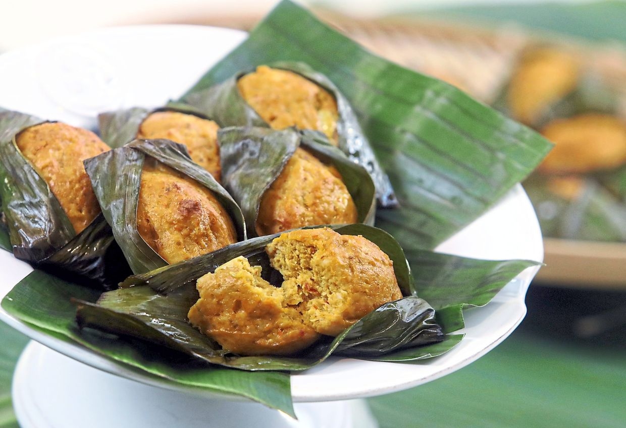 Fragrant parcels from Indonesia