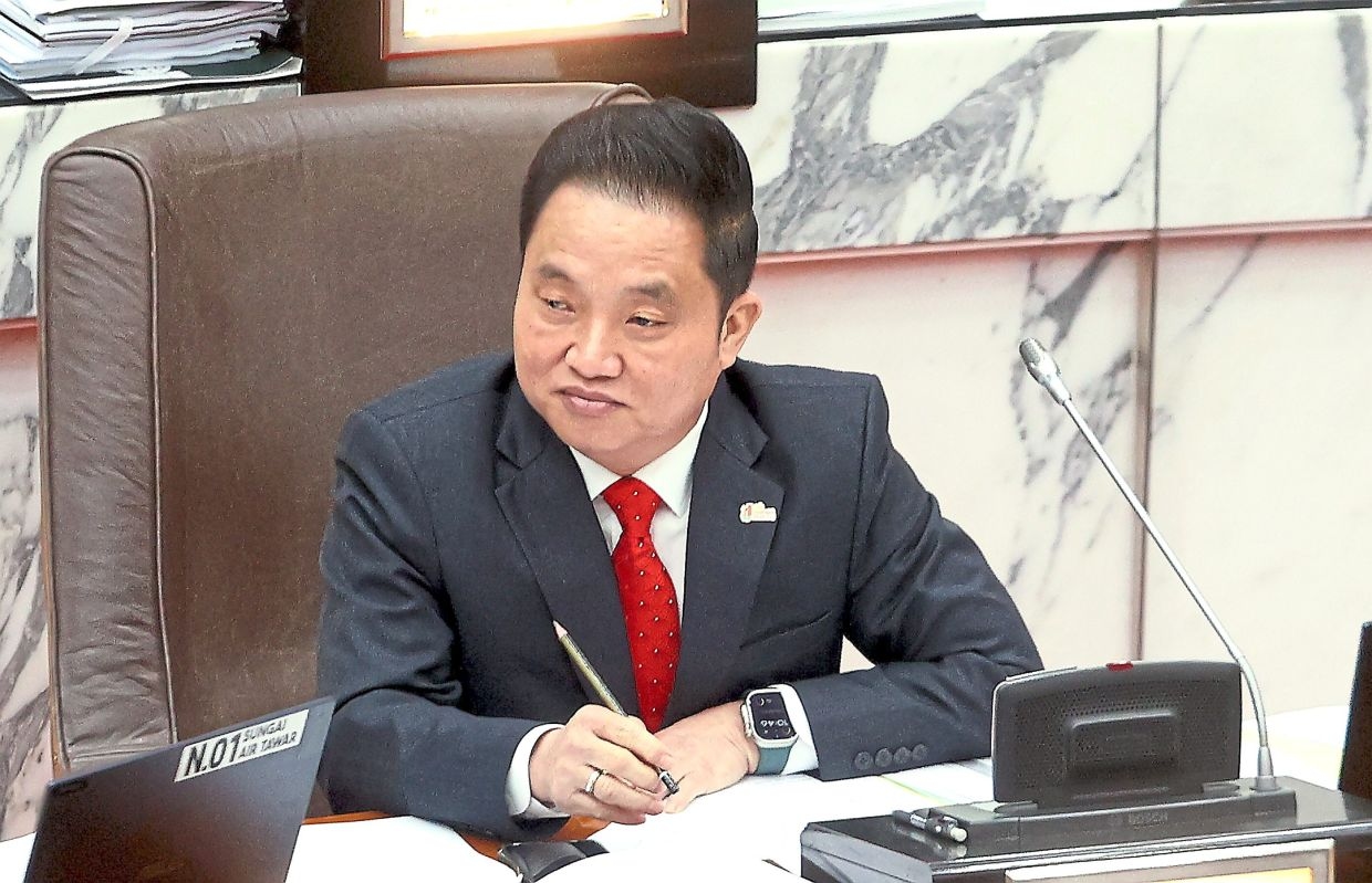S'gor wants safer public washrooms for the elderly