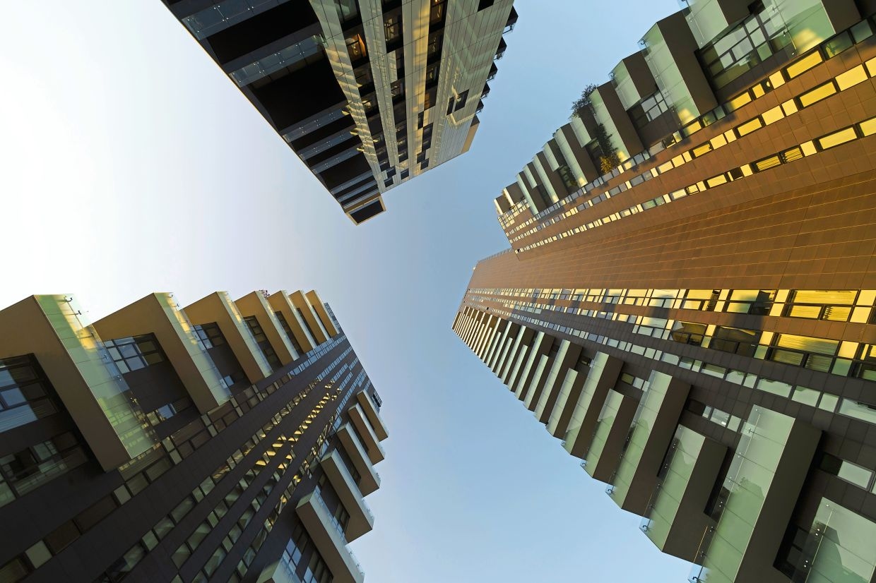 Luxury properties thrive as affordability sinks