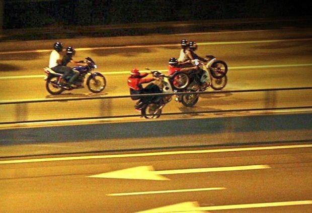 Five, including teenager, held for illegal racing in Muar