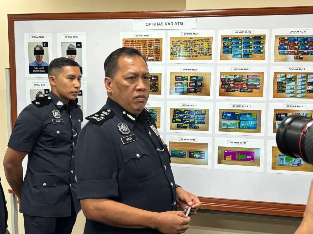 Cops recover thousands of ATM cards believed to have been held by loan sharks