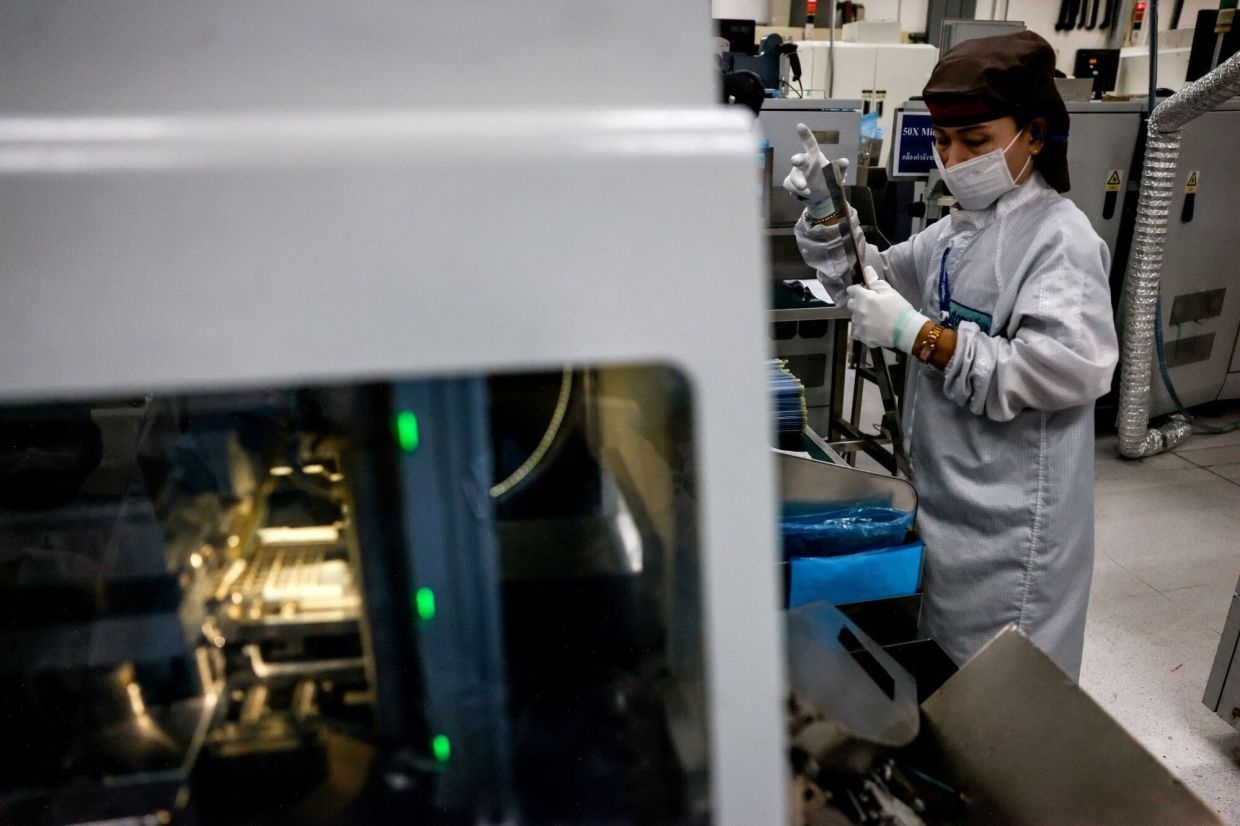 Thailand's Q2 growth beats forecast but faces slowdown in H2 on tariffs