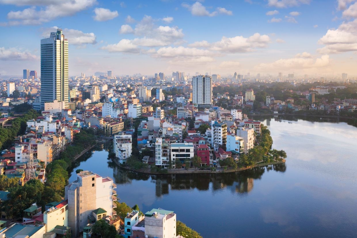 Fitch Ratings warns Vietnam's growth push may raise debt risks