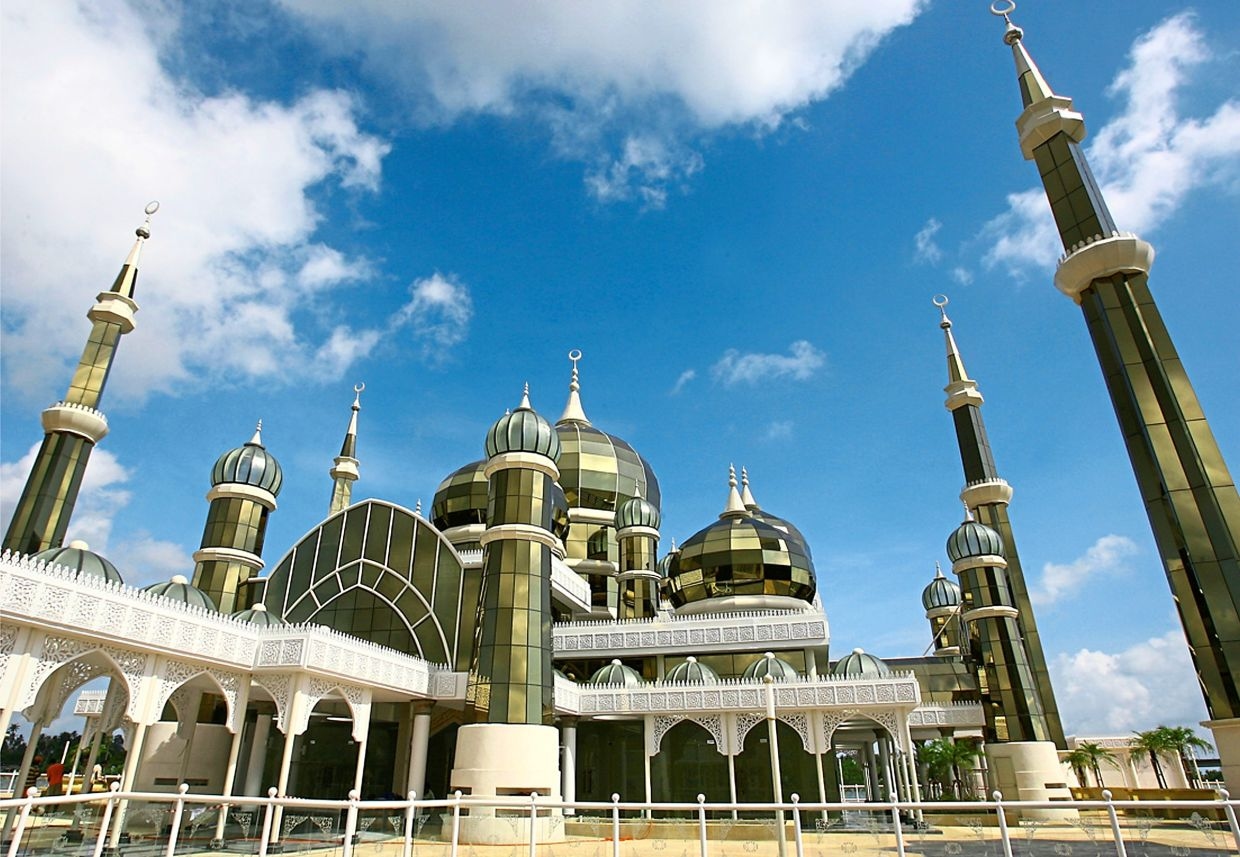 Muslim men in Terengganu face two years in jail, RM3,000 fine for missing Friday prayers