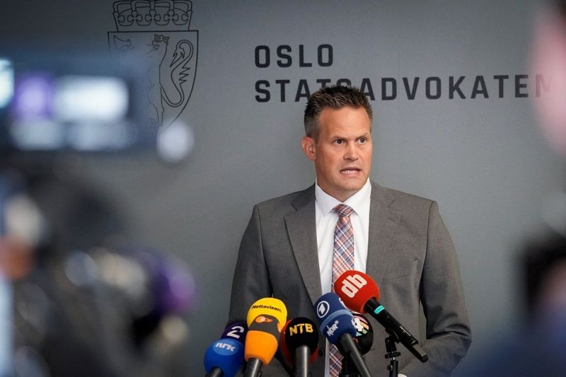Norway royals to continue official duties amid stepson's rape trial, crown prince says