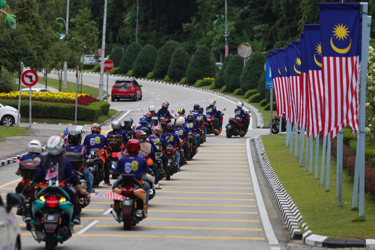 250 bikes to rev up celebrations across Negri