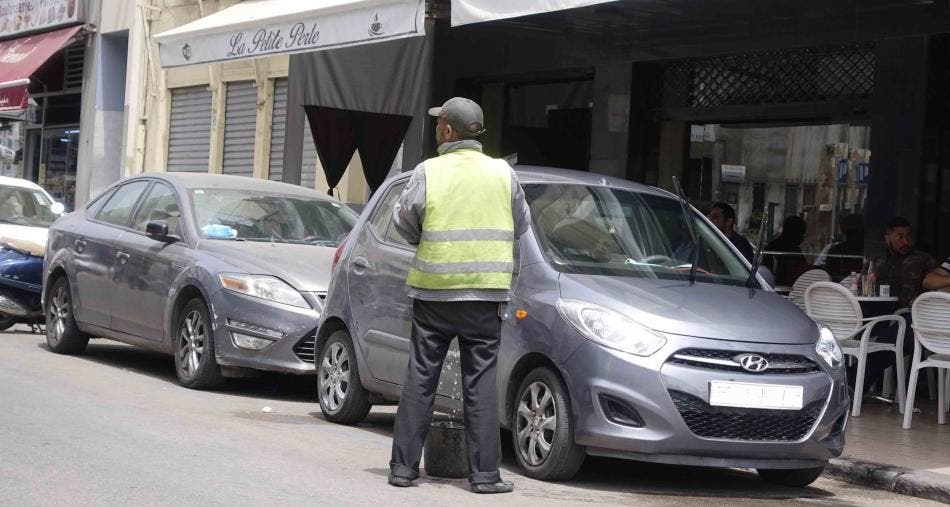 أمام تراخي السلطات أصحاب 'الجيليات الصفراء' يغزون شوارع مارتيل