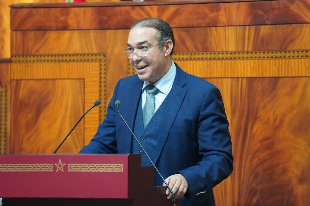 بسبب عبارة 'شوف على نماذج'.. الفريق الاستقلالي يطالب بإحالة اوزين على لجنة الأخلاقيات