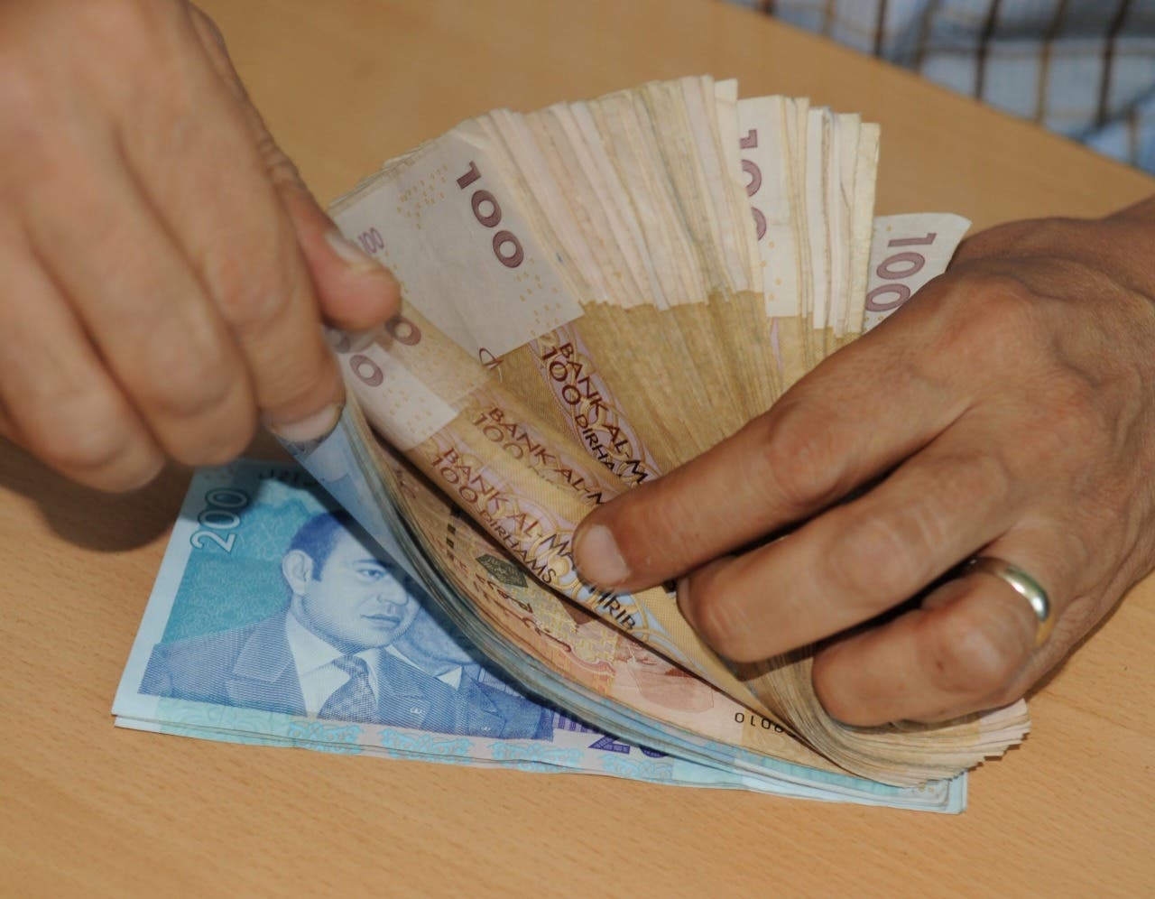 شبكات التهريب في مليلية تحت الحصار.. اعتقالات وفضائح تبييض الأموال تهز الحدود