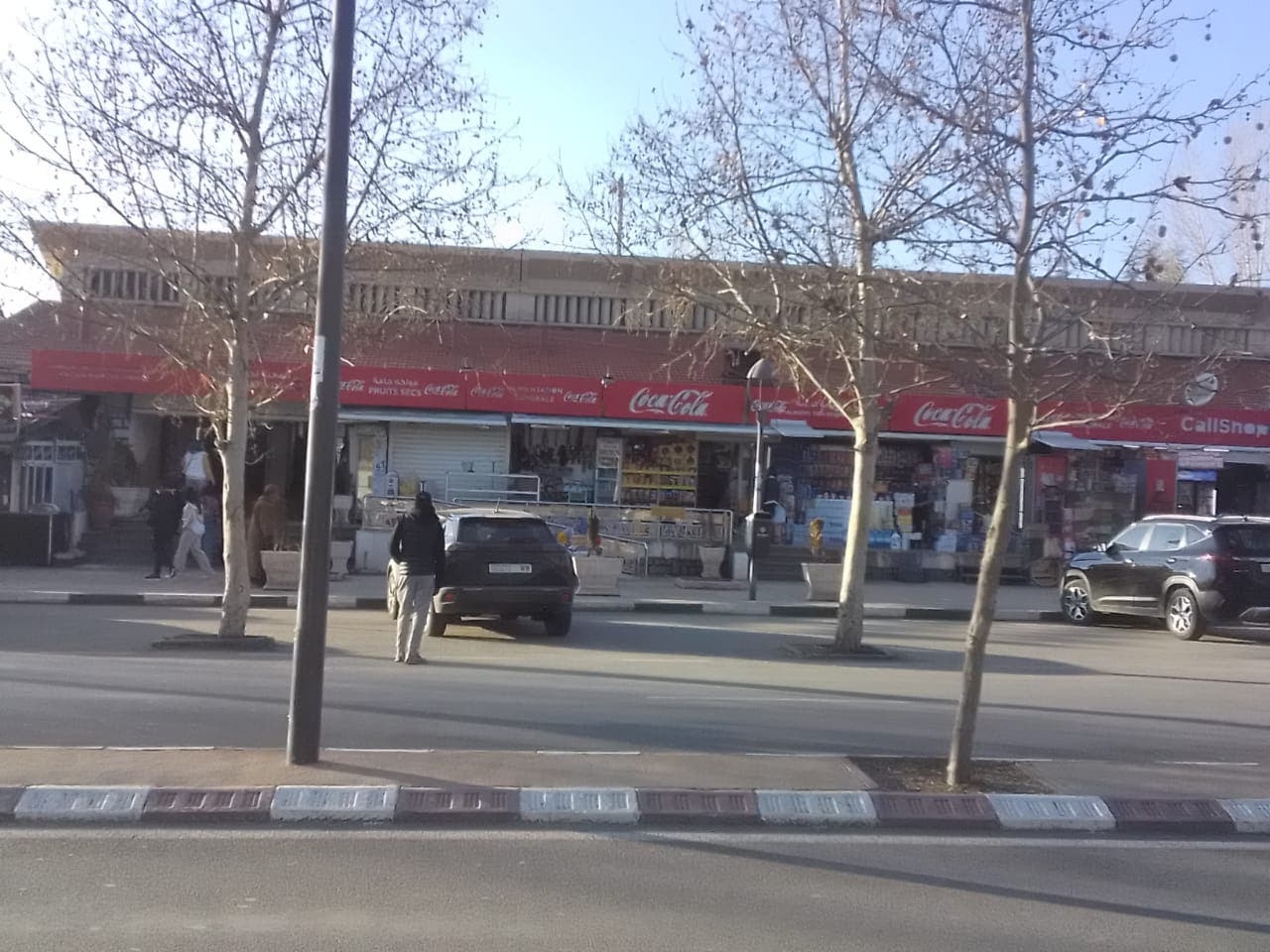 الأغلبية والمعارضة بجماعة إفران ترفض التصويت على تحويل 'مارشي' المدينة