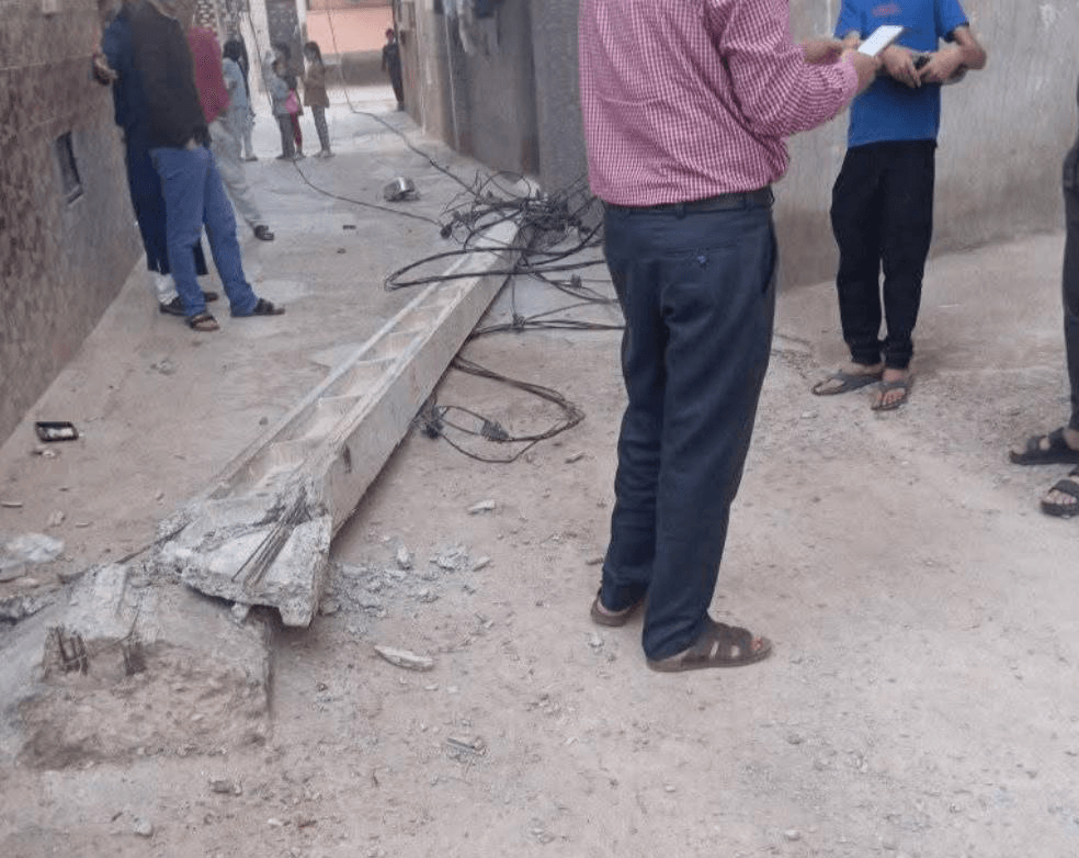 على شاكلة 'حفرة' أكادير.. الإهمال يؤدي لسقوط عمود كهربائي بآيت ملول