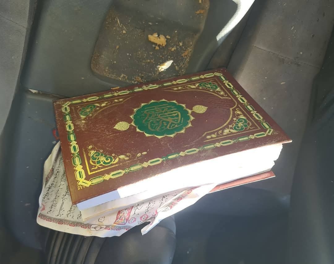 العثور على 'مصحف' مرمي في حاوية نفايات بإمزورن يثير استياءً واسعًا