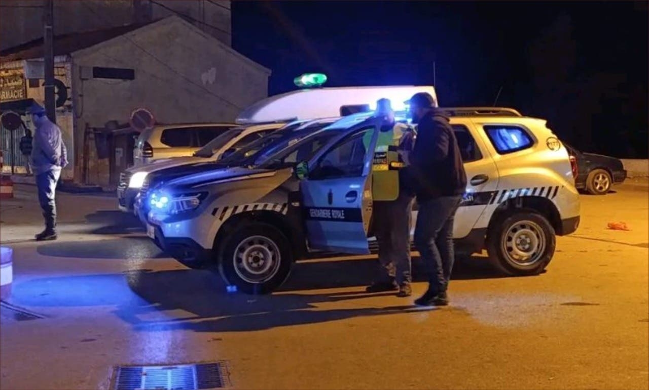 الرحامنة.. الدرك الملكي يحجز مخدرات ويوقف شخصين في منطقة بوشان