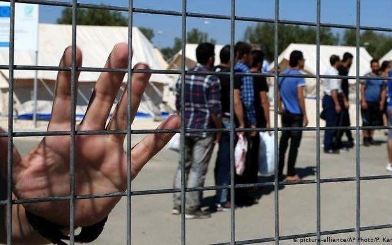 مأساة مليلية المحتلة.. إغلاق مراكز الإيواء وتهجير قسري للمهاجرين المغاربة في ظل تمييز ممنهج