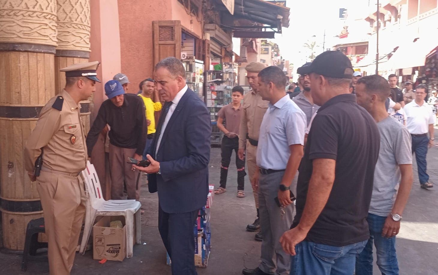 صور توثق الفوضى عارمة بحي 'درب ضباشي' بمراكش