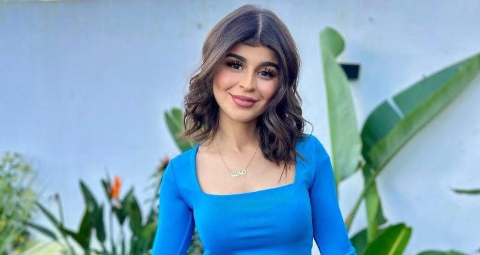 كوثر بامو تعيش تجربة جديدة في قلب البادية