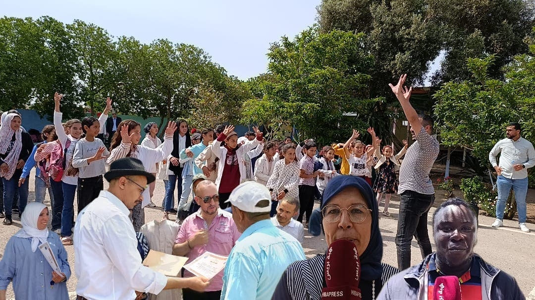 بالزعاريد والصلاة على الحبيب.. أمهات تلامذة الكرايم يشاركن في أنشطة الحياة المدرسية (فيديو)