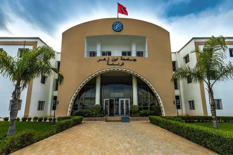 أكادير: بعد أسبوع على فضيحة "الماستر".. جامعة ابن زهر تصدر بلاغًا "جافًا"