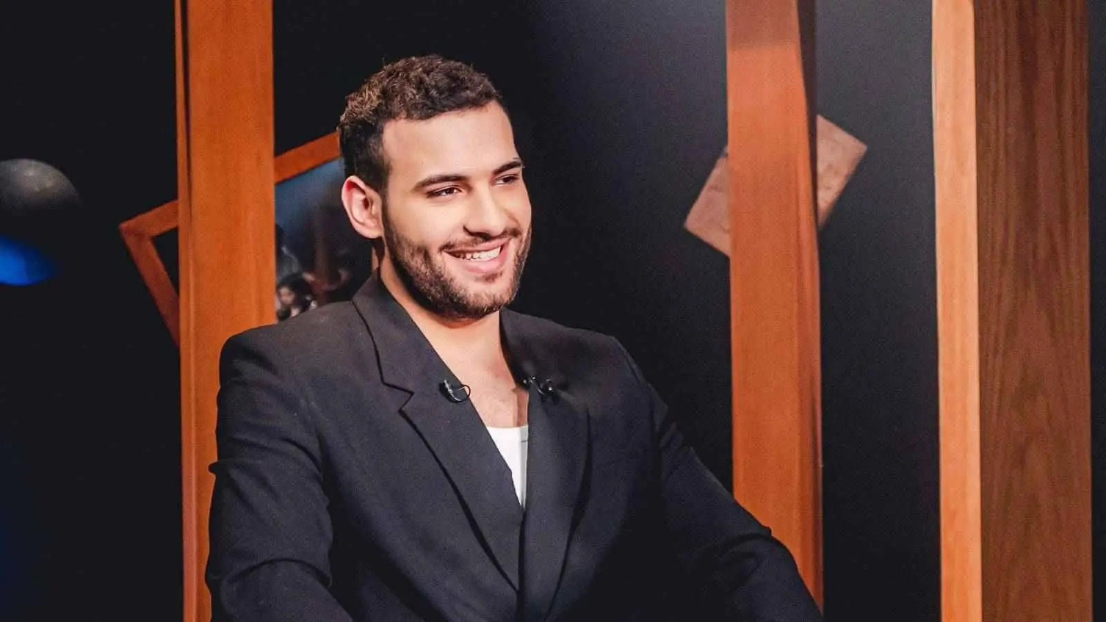 نقل الفنان المصري 'مسلم' للمستشفى بعد وعكة صحية مفاجئة