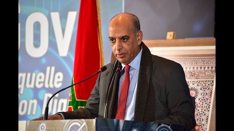 عامل إقليم سطات يُنهي مهام رئيس الشؤون الداخلية