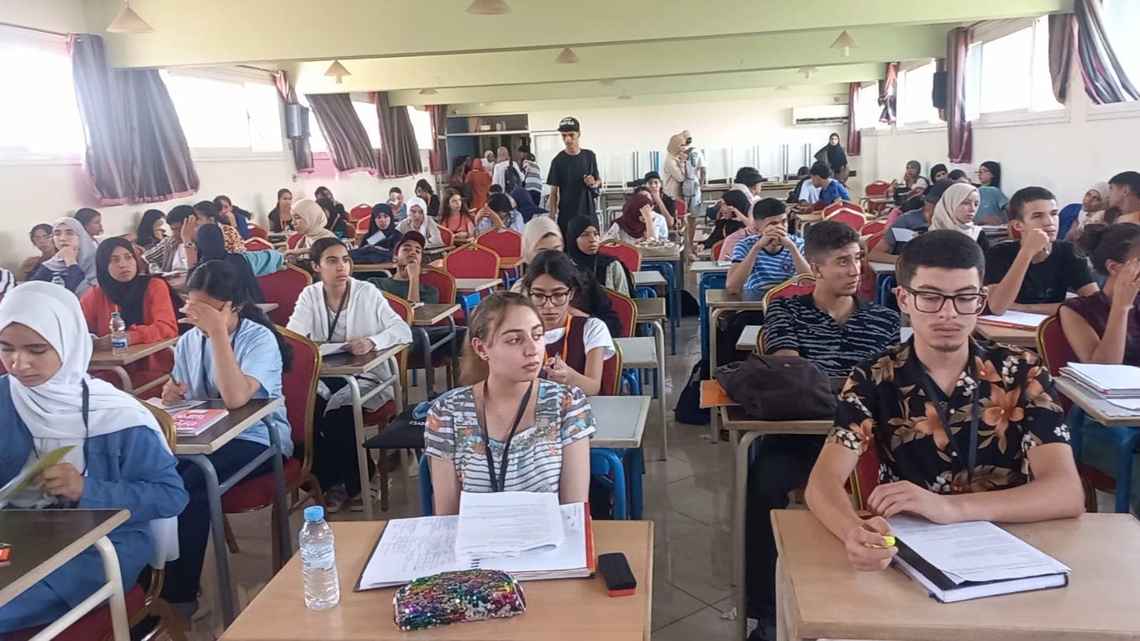 جهة الشرق .. مؤسسة اصدقاء فجيج تنظم دورة تكوينية لدعم التميز لفائدة المتفوقين في الباكالوريا
