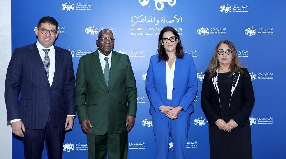 "البام" يستقبل جاكوب زوما.. والأخير يصف المباحثات ب"المثمرة"