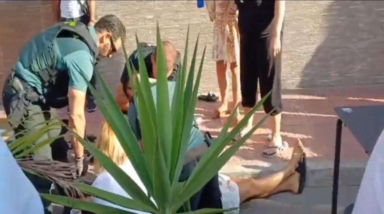 إسبانيا.. الحرس المدني يوقف 3 مغاربة بعد مقتل شاب مغربي رمياً بالرصاص