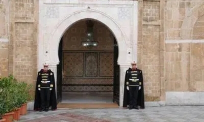 رئاسة الحكومة توضح بشأن الوضعية المهنية والقانونية للإطارات المسجدية