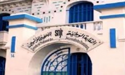 نقابة الصحفيين: دعوة السلطات الليبية والمصرية إلى مساعدة "قافلة الصمود" من أجل الوصول إلى رفح