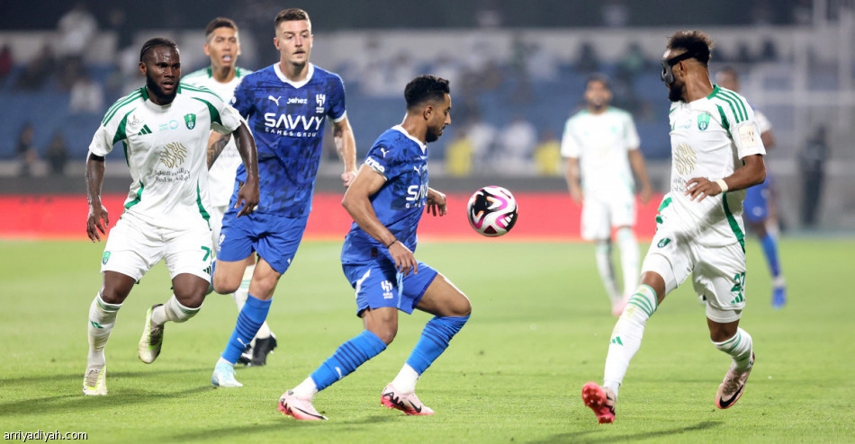 الأهلي السعودي يفوز على الهلال و يتأهل إلى نهائي دوري أبطال آسيا