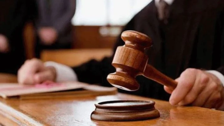القنيطرة: فضيحة استغلال قاصر تهز مؤسسة فندقية وتُحيل خمسة متهمين إلى القضاء