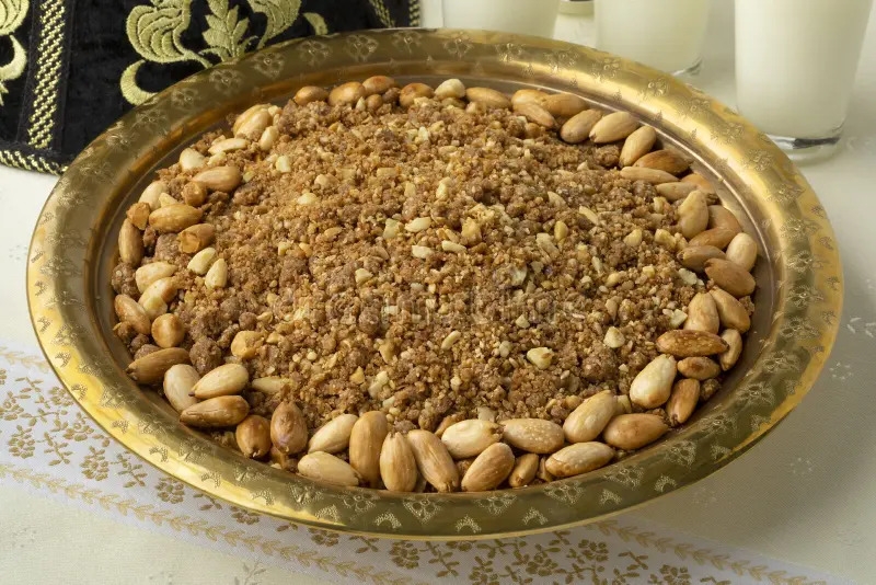 الزميتة.. وجبة غذائية مثالية للرحلات الطويلة ومتعة لكل فصول السنة