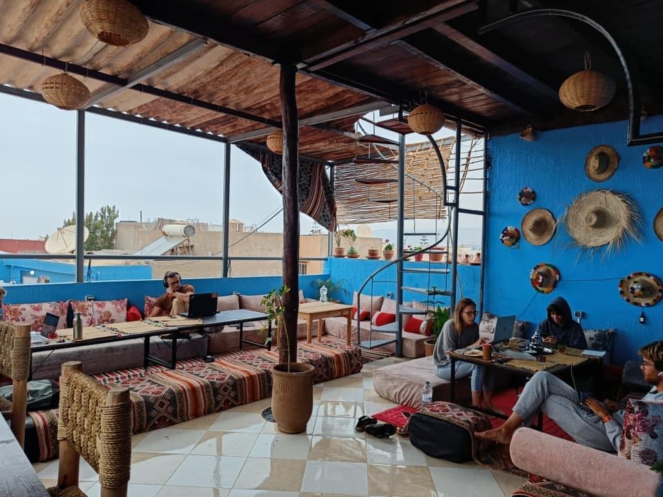 لماذا أصبح المغرب وجهة مفضلة للرحالة الرقميين؟