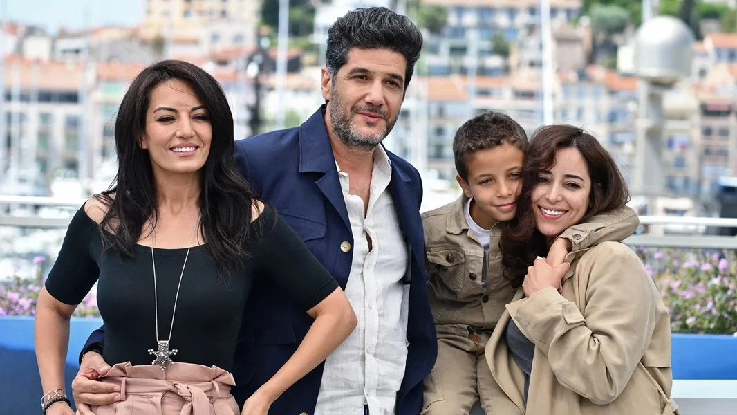 "الجميع يحب تودا"... تتويج مزدوج لفيلم نبيل عيوش في مهرجان كان
