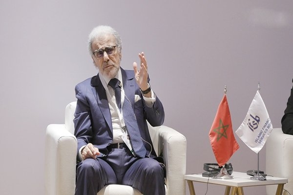 المغرب المركزي يُؤهِّل البنوك التشاركية لتمويل مشاريع مونديال2030