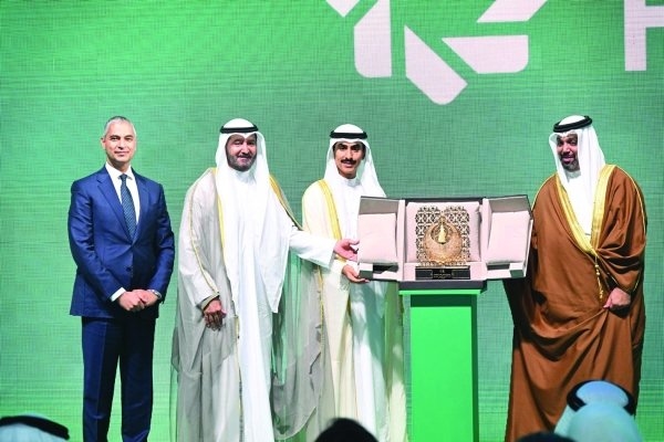 بيتك الكويتي يدشن هوية بصرية جديدة لـ الأهلي المتحد