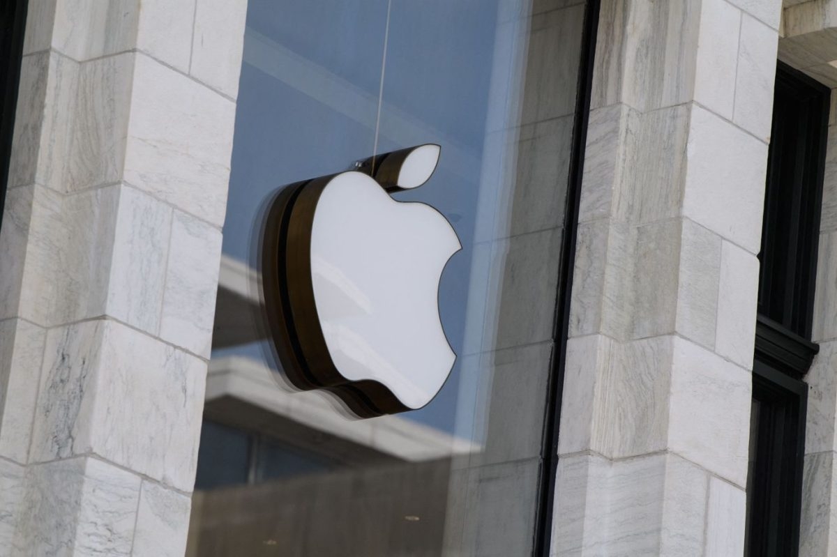 أبل تطلق تطبيق 'Apple Invites' لتنظيم مناسباتك