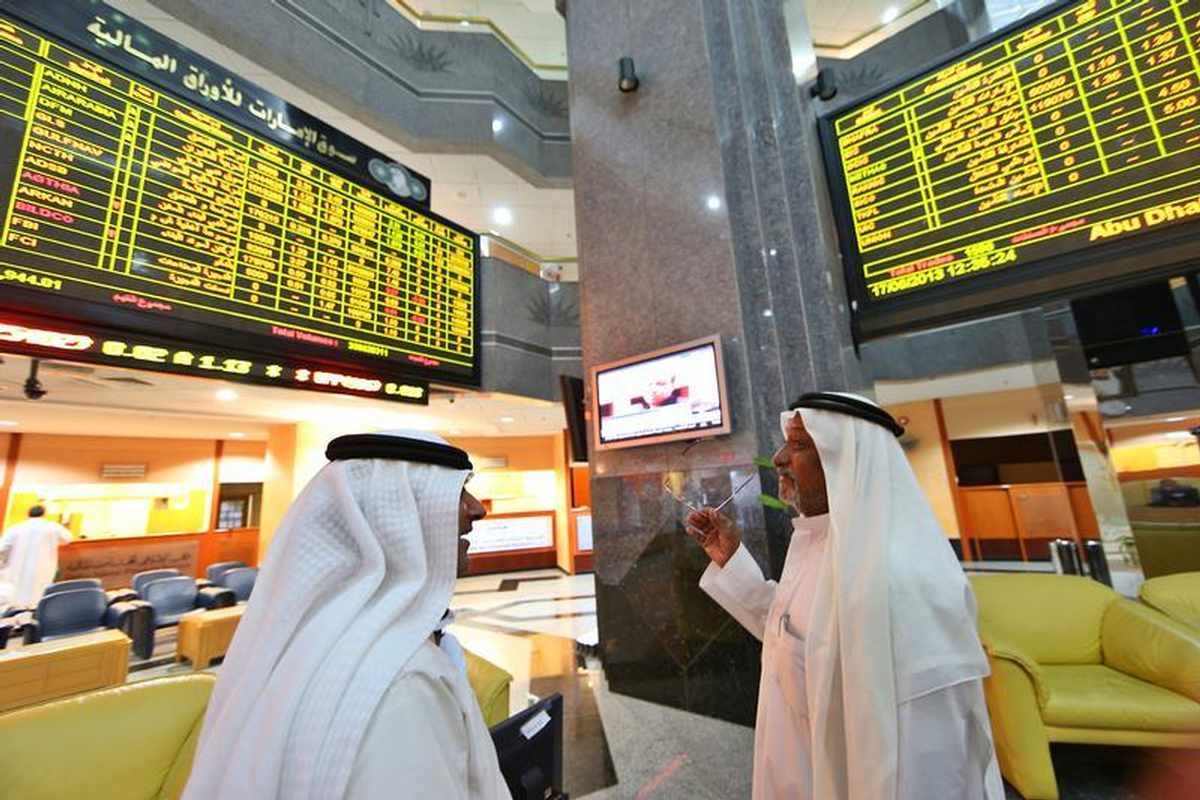 البورصات العربية تتراجع بفعل موجة بيع عالمية ومخاوف من ركود اقتصادي