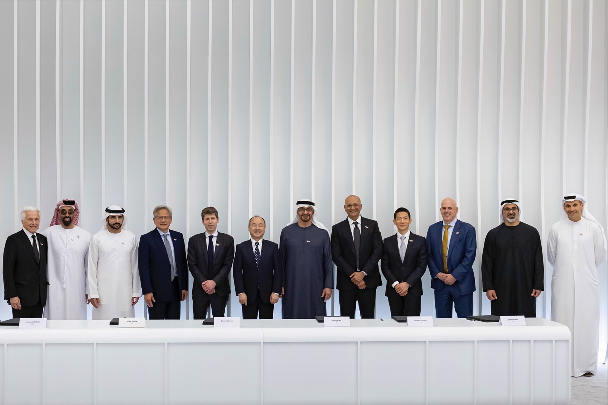 الإمارات تصبح أول بلد يقدم منصة الذكاء الاصطناعي تشات جي بي تي للجميع