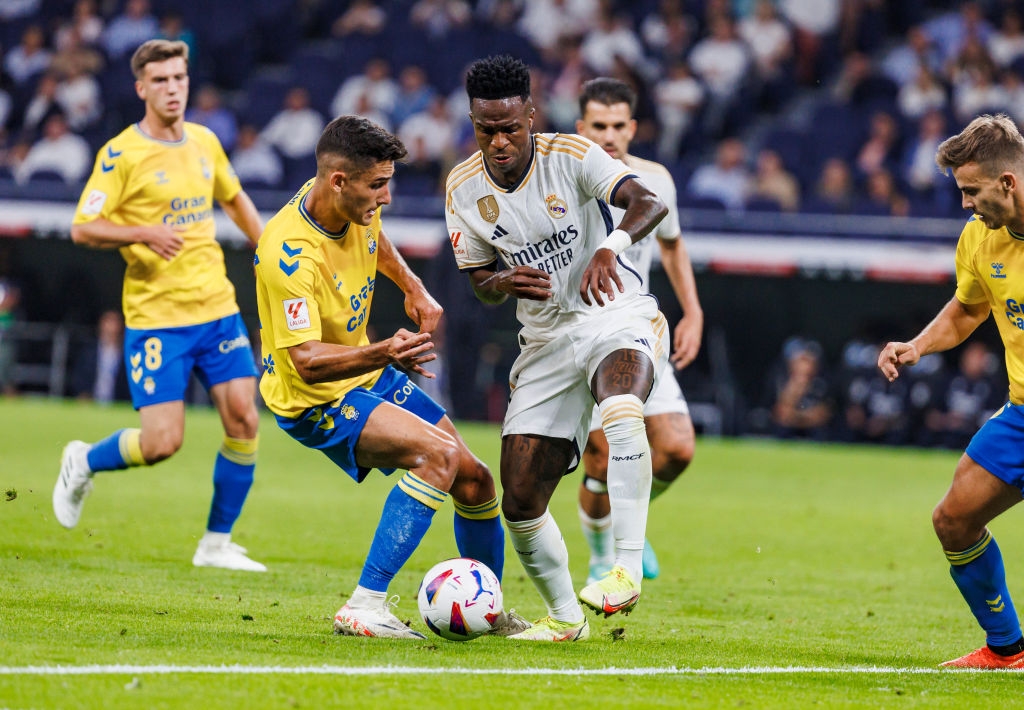 ريال مدريد يضع شرطه الوحيد للموافقة على بيع فينيسيوس جونيور