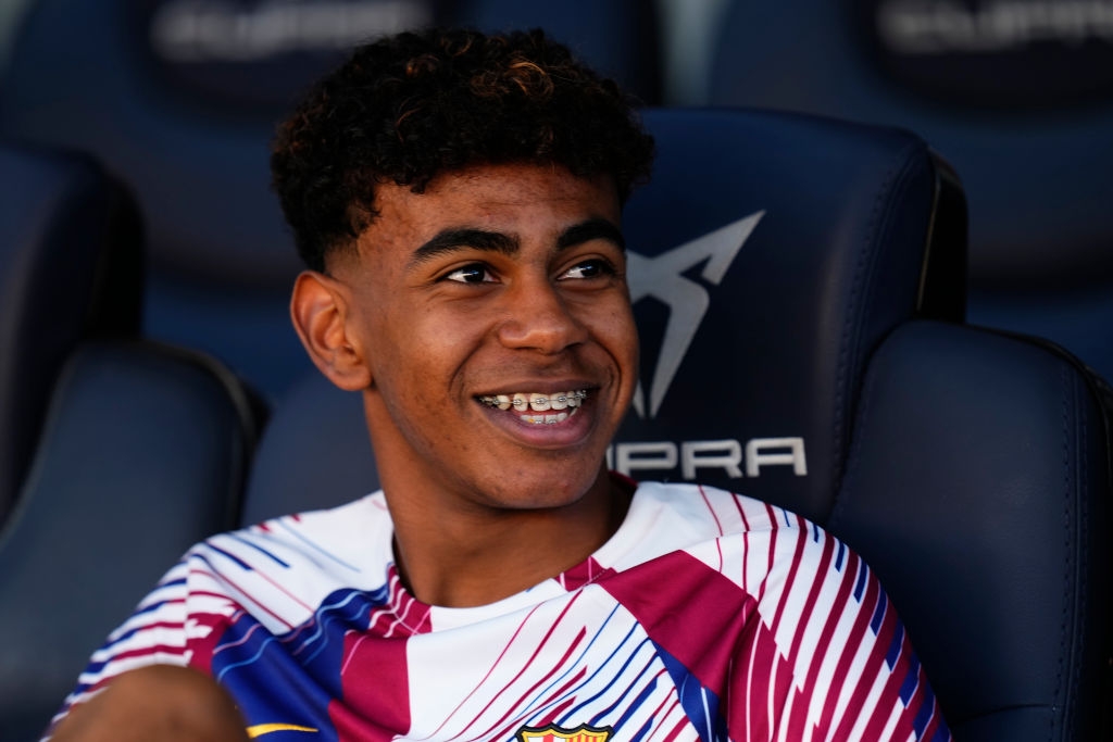 يامال نجم برشلونة يُثير الرعب بين نجوم انتر ميلان