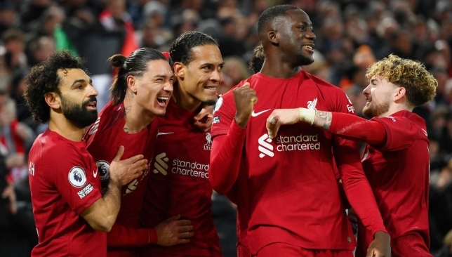 ليفربول يفتح الباب الرحيل أمام نجمه المُخضرم