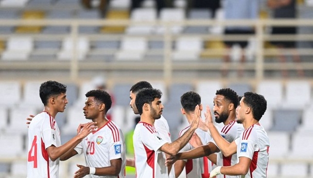 الإمارات تسقط في ميدان إيران بثنائية