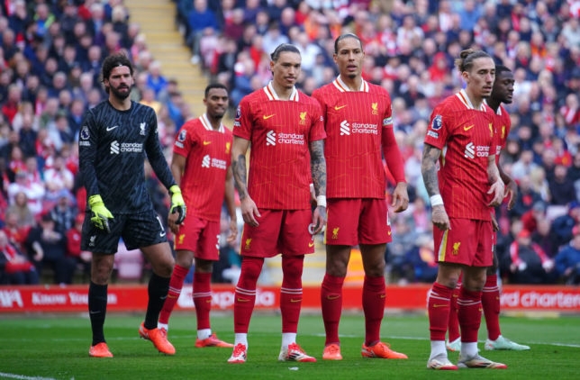 رسميًا.. ليفربول يعلن تمديد تعاقد كونور برادلي