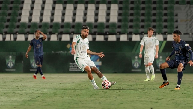 الأهلي السعودي يكتسح العلا ودياً قبل لقاء الرائد