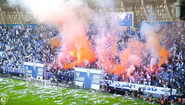 الآسيوي يعاند جماهير الهلال قبل موقعة الأهلي بقرار صارم