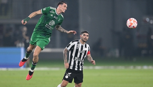 القنوات الناقلة وموعد مباراة الأهلي والشباب في الدوري السعودي
